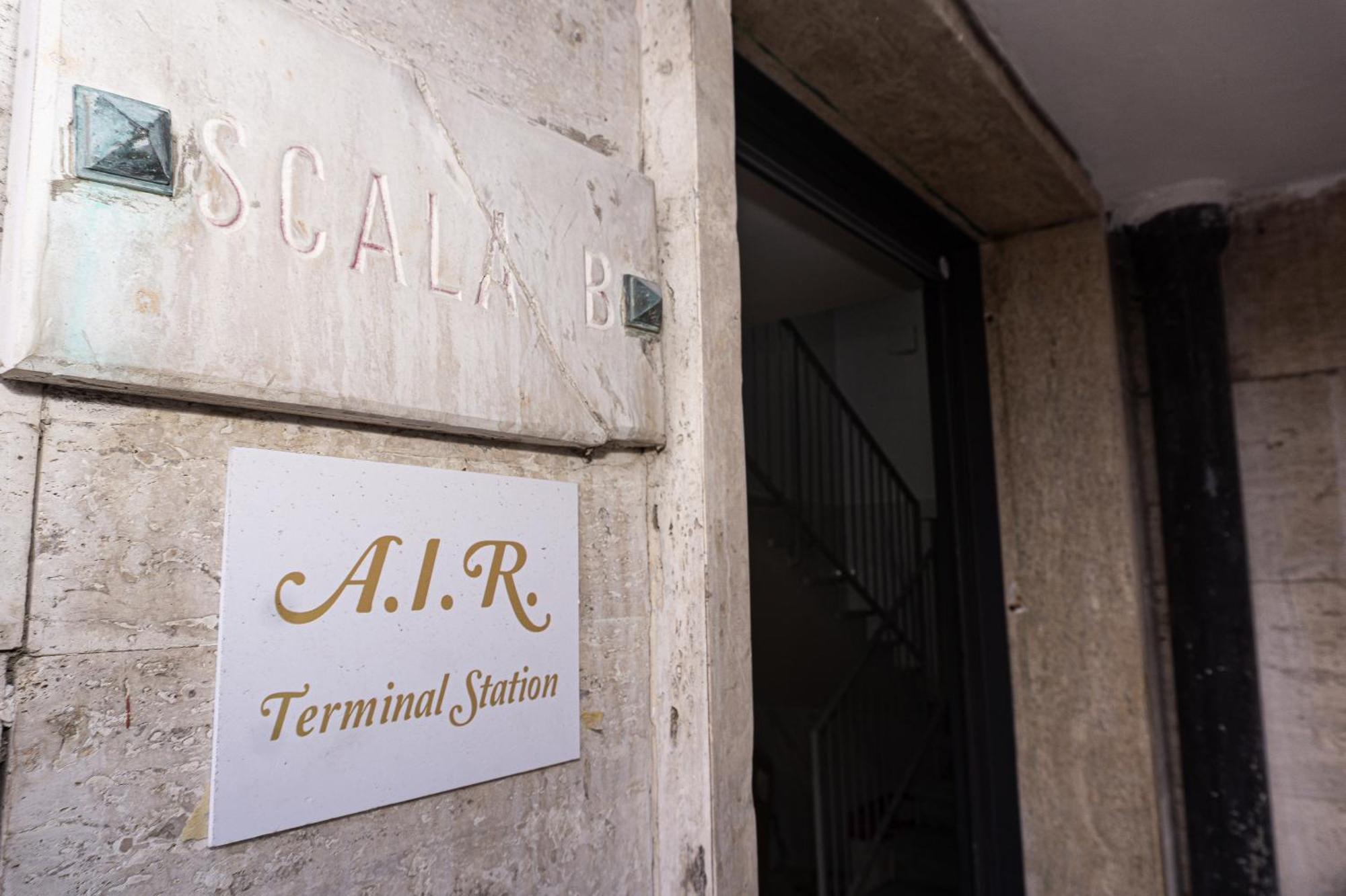 Gasthuis A.i.r. Terminal Station Napels